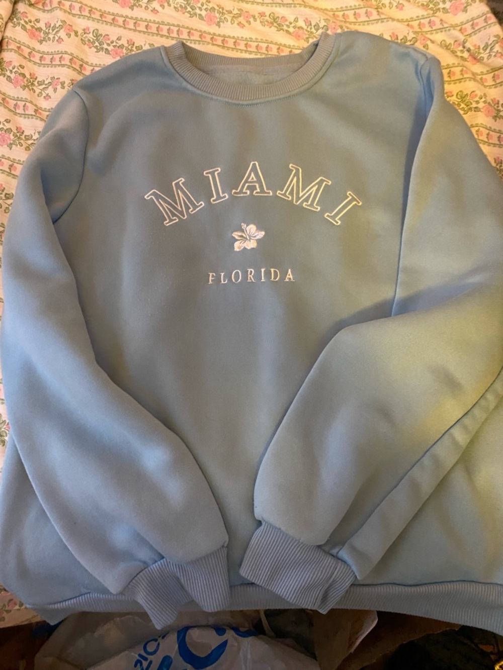 SHEIN Light Blue 'MIAMI FLORIDA' Crewneck Sweatshirt